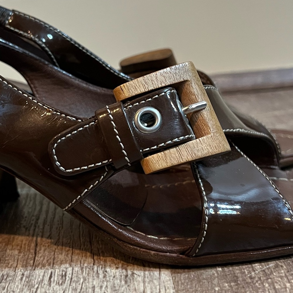 Prada Sandal Brown Spazzolato Leather Crisscross Slingback size 34 - Picture 2 of 10